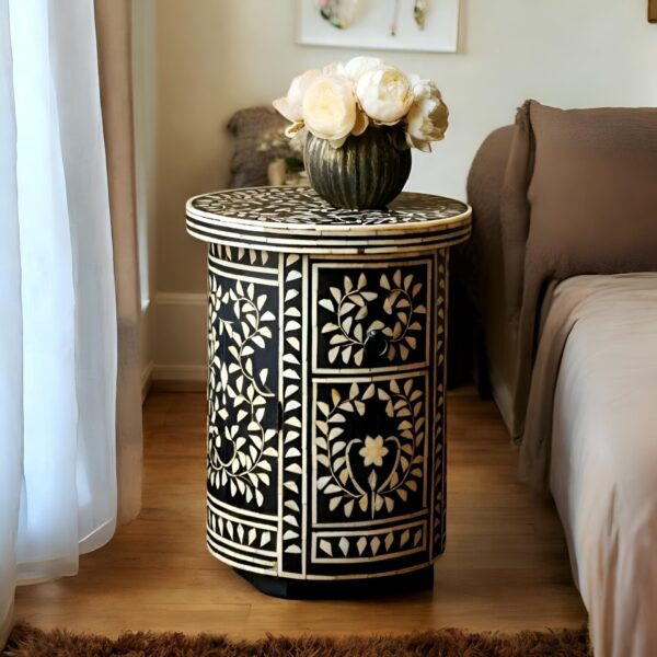 Round-Black Bone Side Table